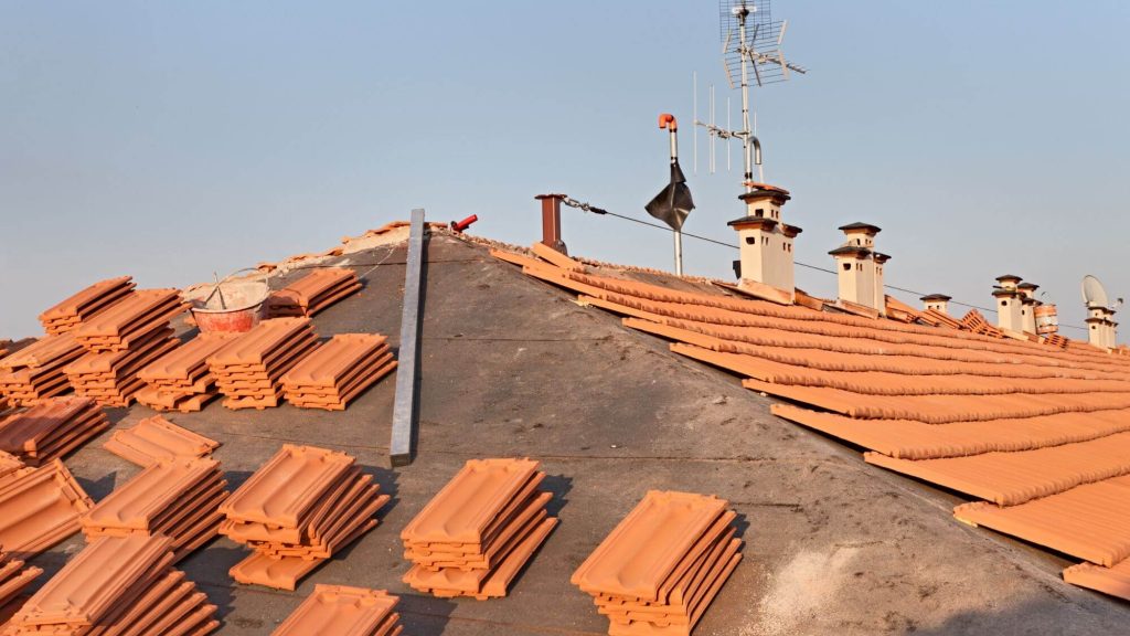 Terracotta naturally reflects solar radiation